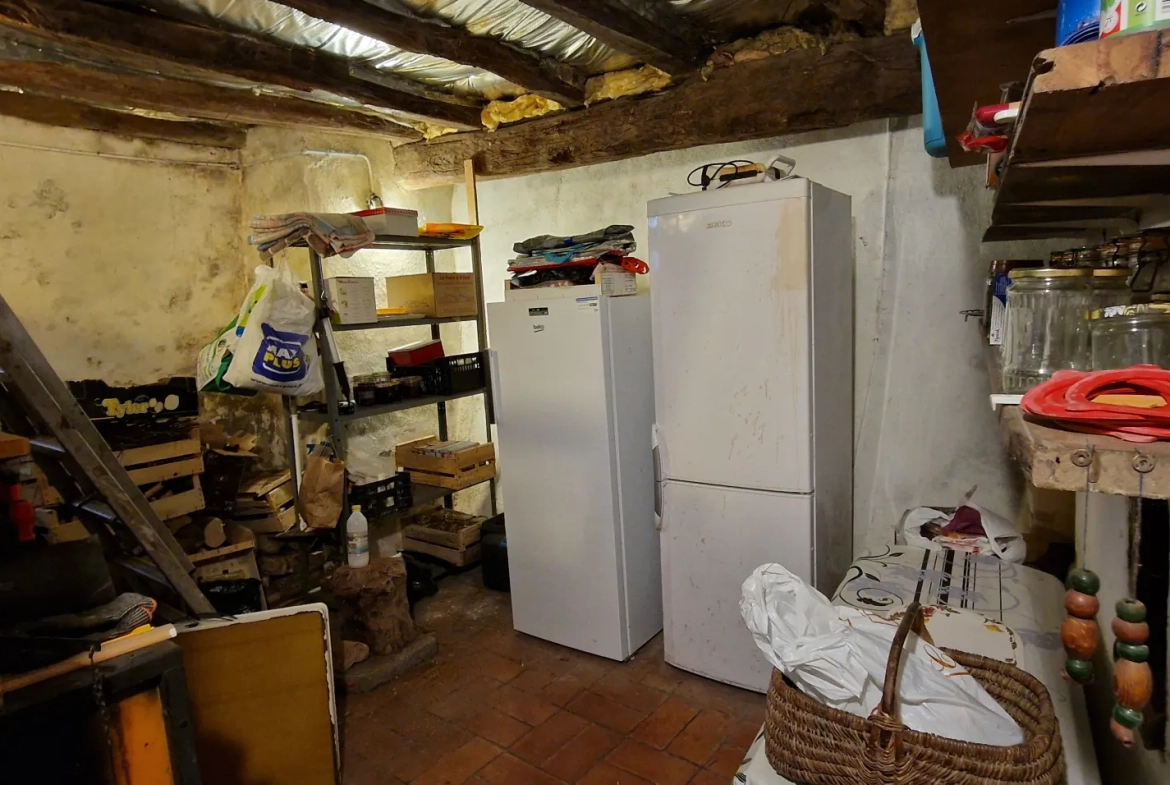 Maison de village T4 de 112 m² avec remise à Mas-Cabardès 