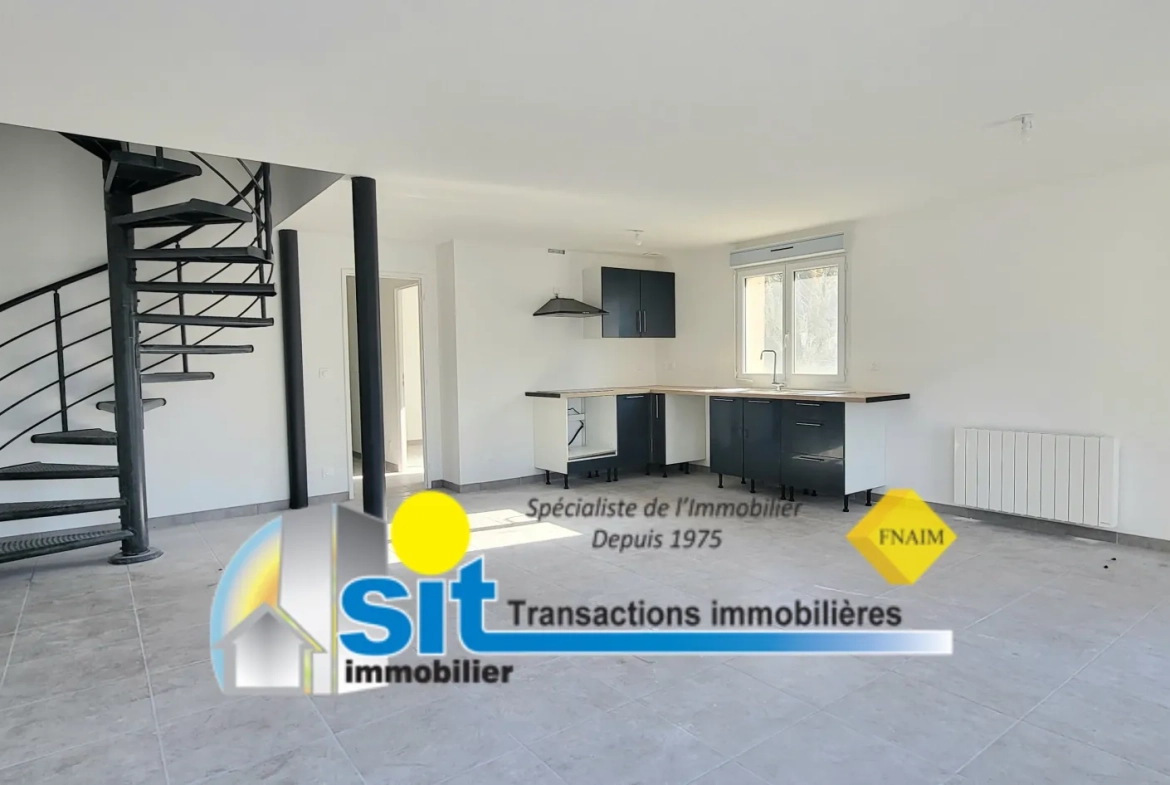Maison de ville rénovée de 100 m² avec garage et jardin à Vienne (38200) 