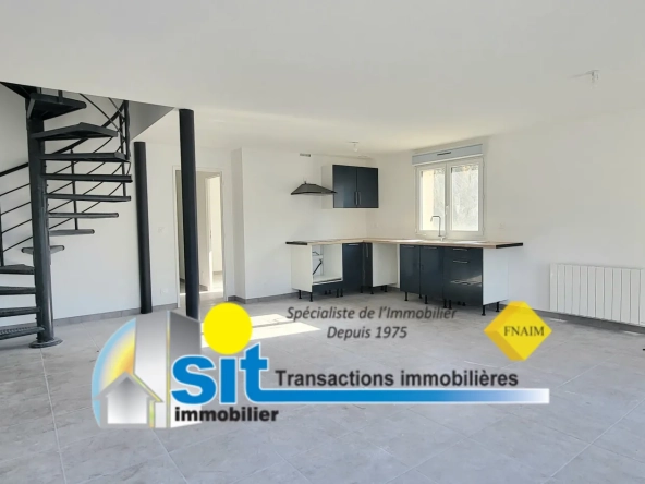 Maison de ville rénovée de 100 m² avec garage et jardin à Vienne (38200) 