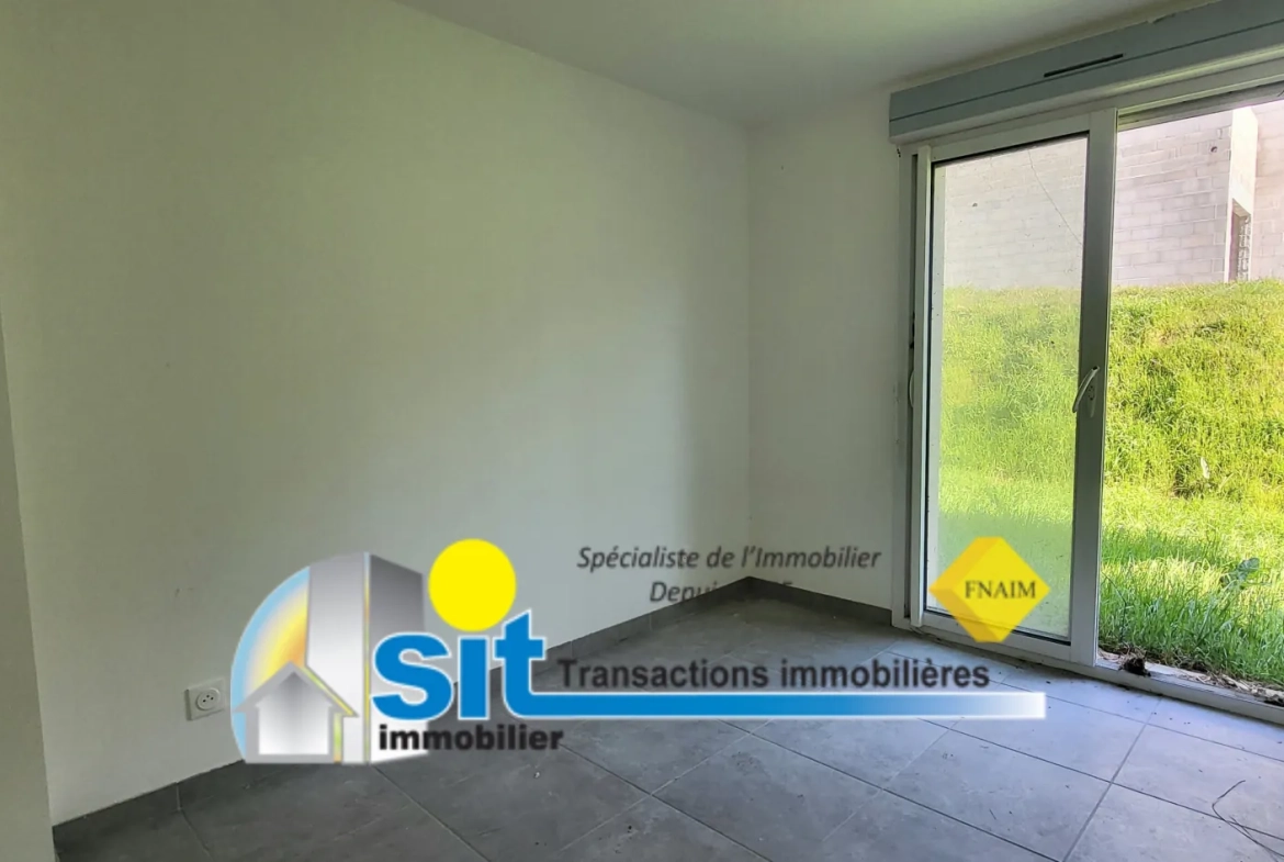 Maison de ville rénovée de 100 m² avec garage et jardin à Vienne (38200) 