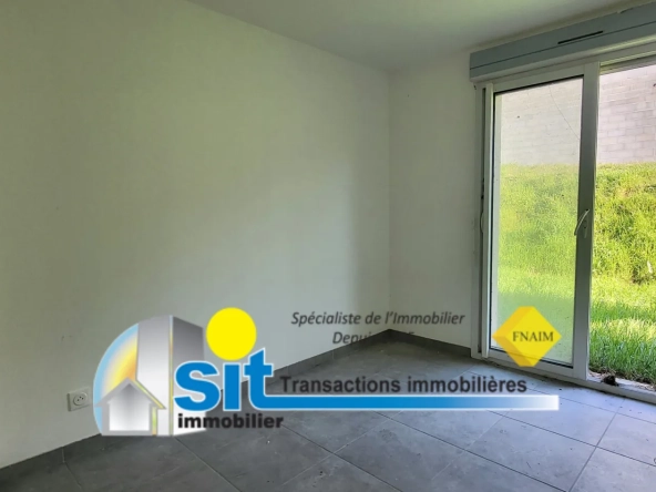 Maison de ville rénovée de 100 m² avec garage et jardin à Vienne (38200) 