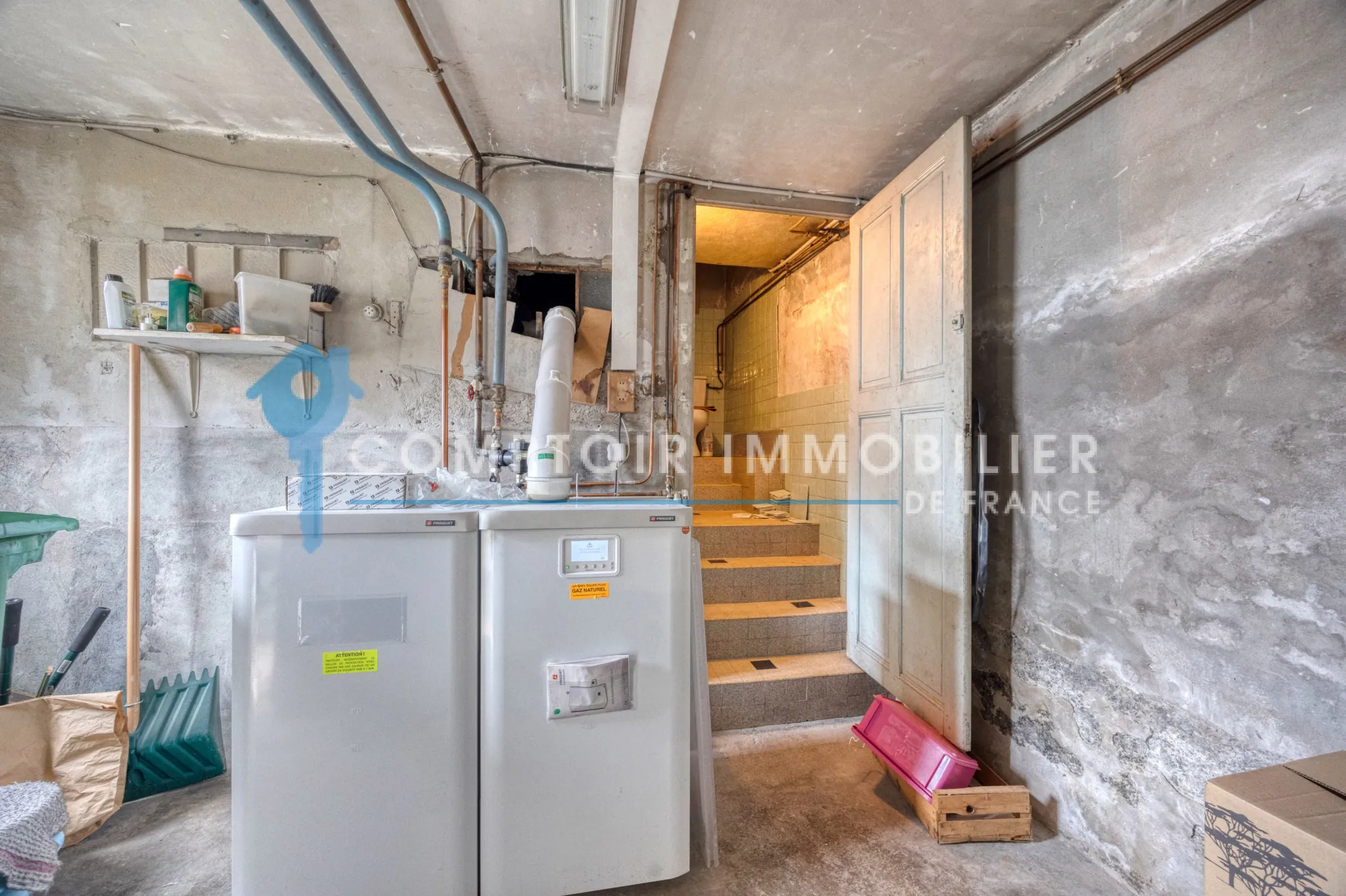 Ensemble immobilier à Biviers (38) - Maison, appartements et dépendances avec terrain de 264m² 