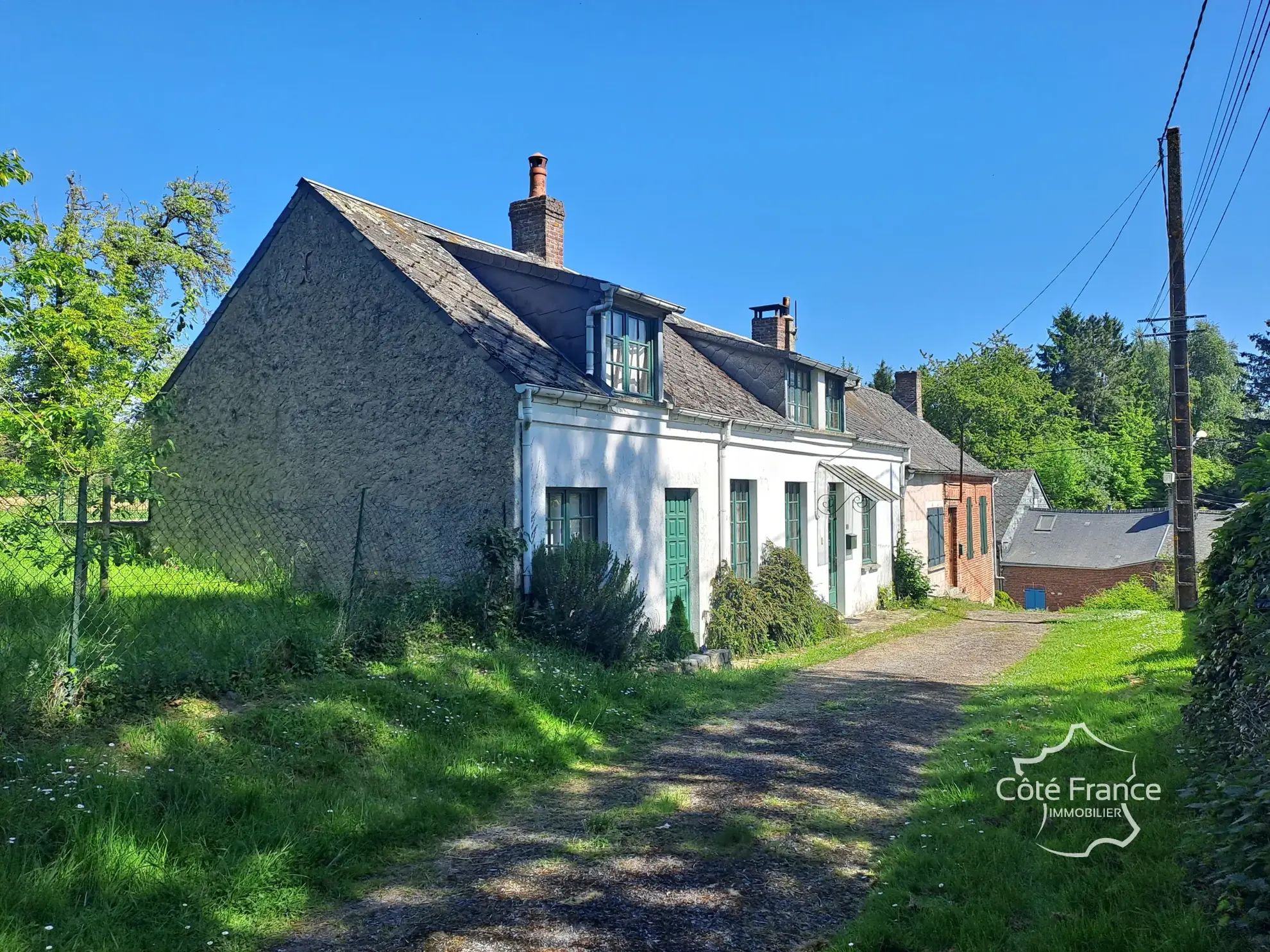 Belle maison typique de Thierache avec seconde bâtisse à Marfontaine 
