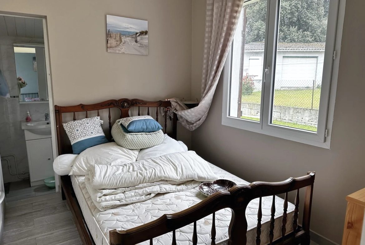 Maison plain-pied avec jardin à Meschers-sur-Gironde, proche plages 