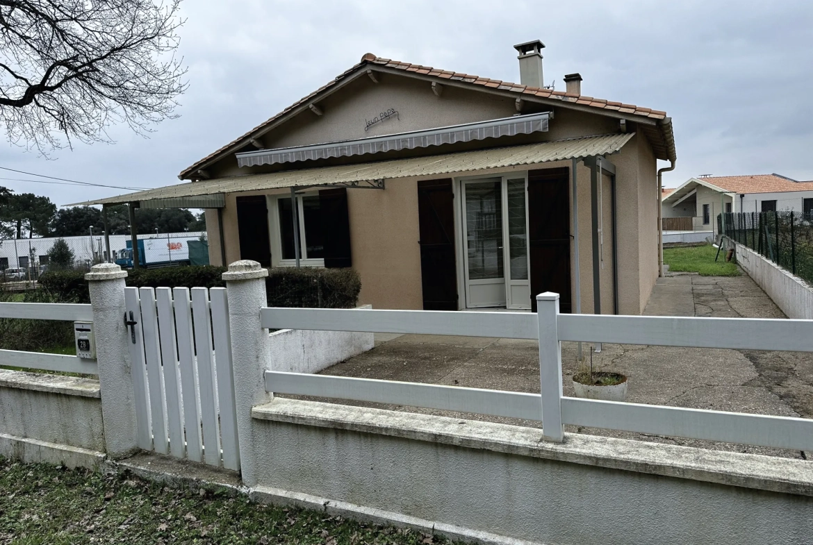 Maison plain-pied avec jardin à Meschers-sur-Gironde, proche plages 