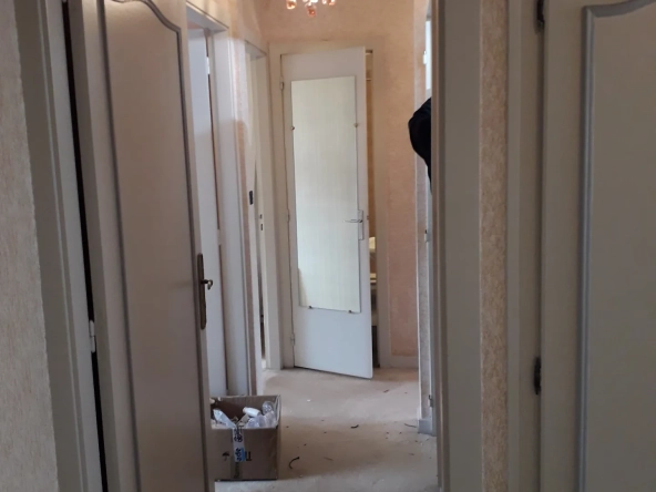 Appartement lumineux de 112 m² à Belfort avec garage et balcon - Secteur calme 