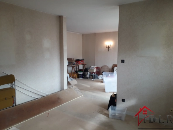 Appartement lumineux de 112 m² à Belfort avec garage et balcon - Secteur calme 