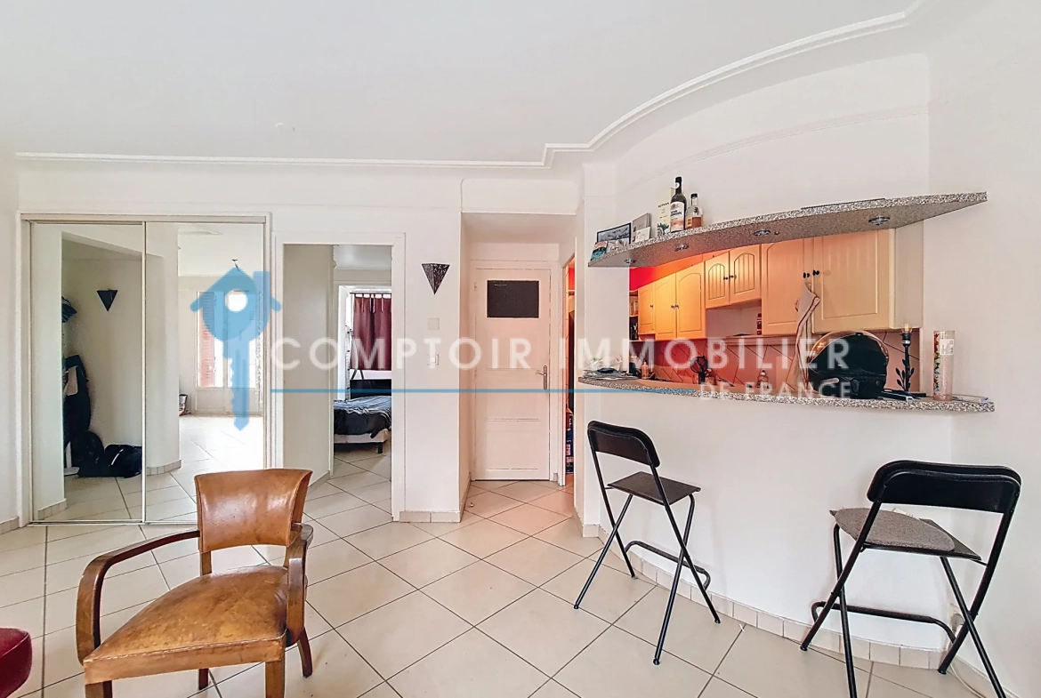 Appartement T2 à vendre à Chambéry - 65 m², balcon, proche centre 