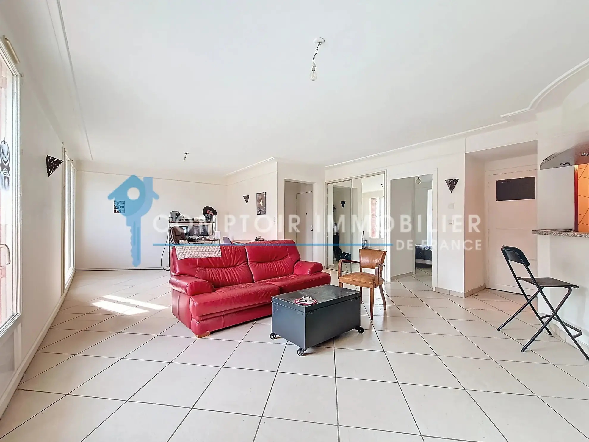 Appartement T2 à vendre à Chambéry - 65 m², balcon, proche centre 