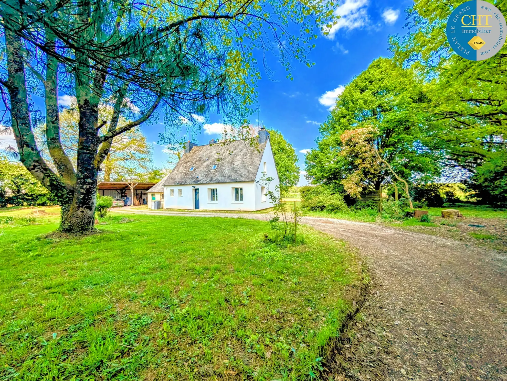 Belle maison de campagne de 106 m² avec terrain en Brocéliande 