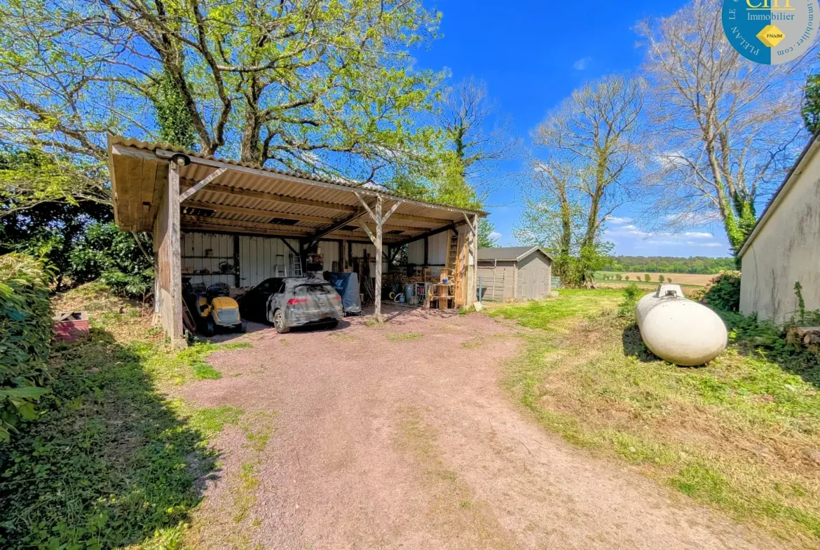 Belle maison de campagne de 106 m² avec terrain en Brocéliande 