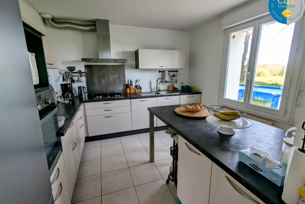 Belle maison de campagne de 106 m² avec terrain en Brocéliande 