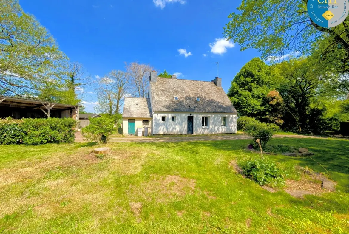 Belle maison de campagne de 106 m² avec terrain en Brocéliande 