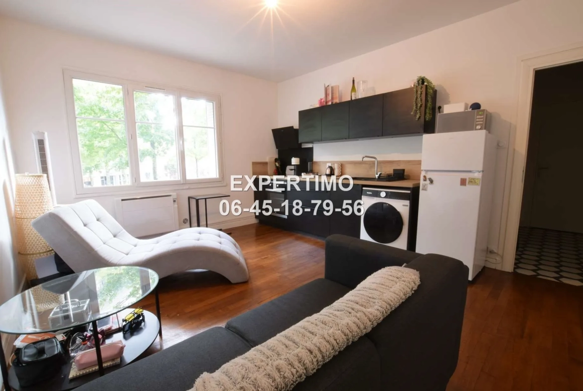 Appartement T2 rénové à Grenoble Centre, investissement locatif idéal 