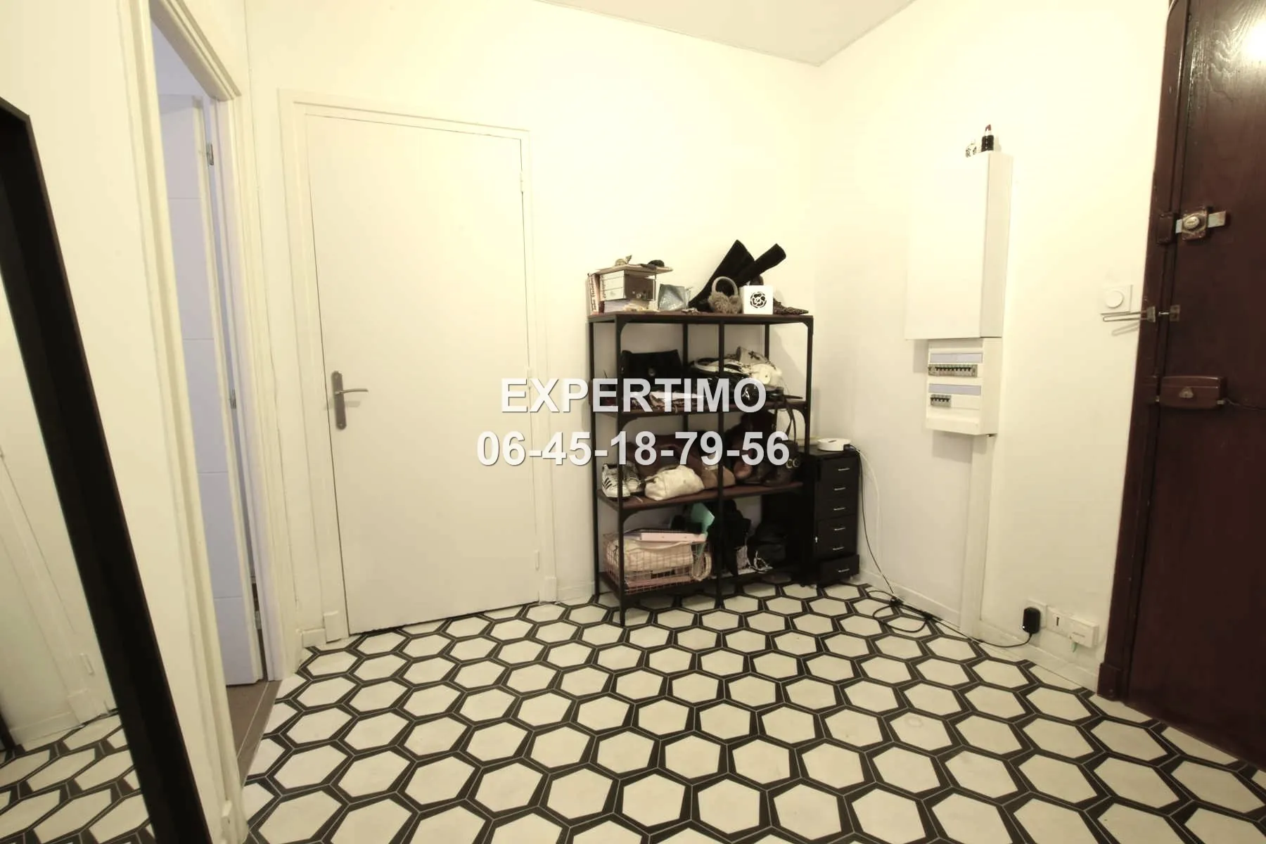 Appartement T2 rénové à Grenoble Centre, investissement locatif idéal 