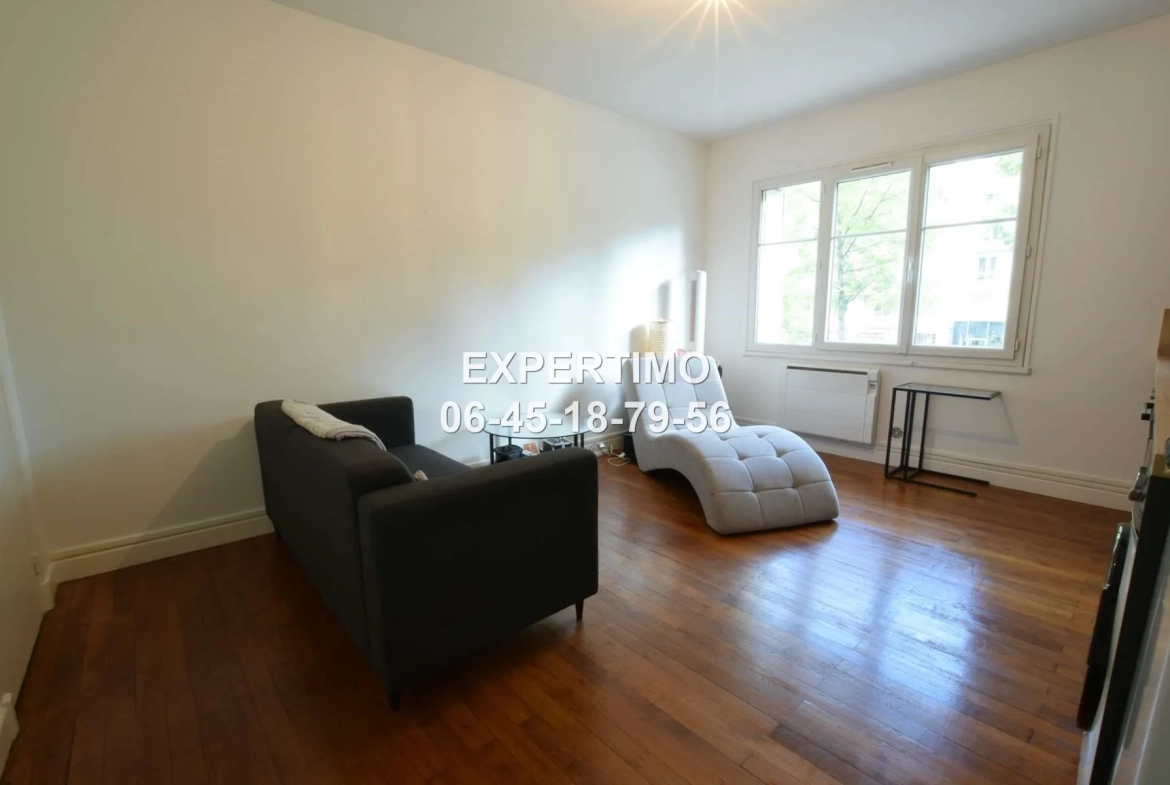 Appartement T2 rénové à Grenoble Centre, investissement locatif idéal 