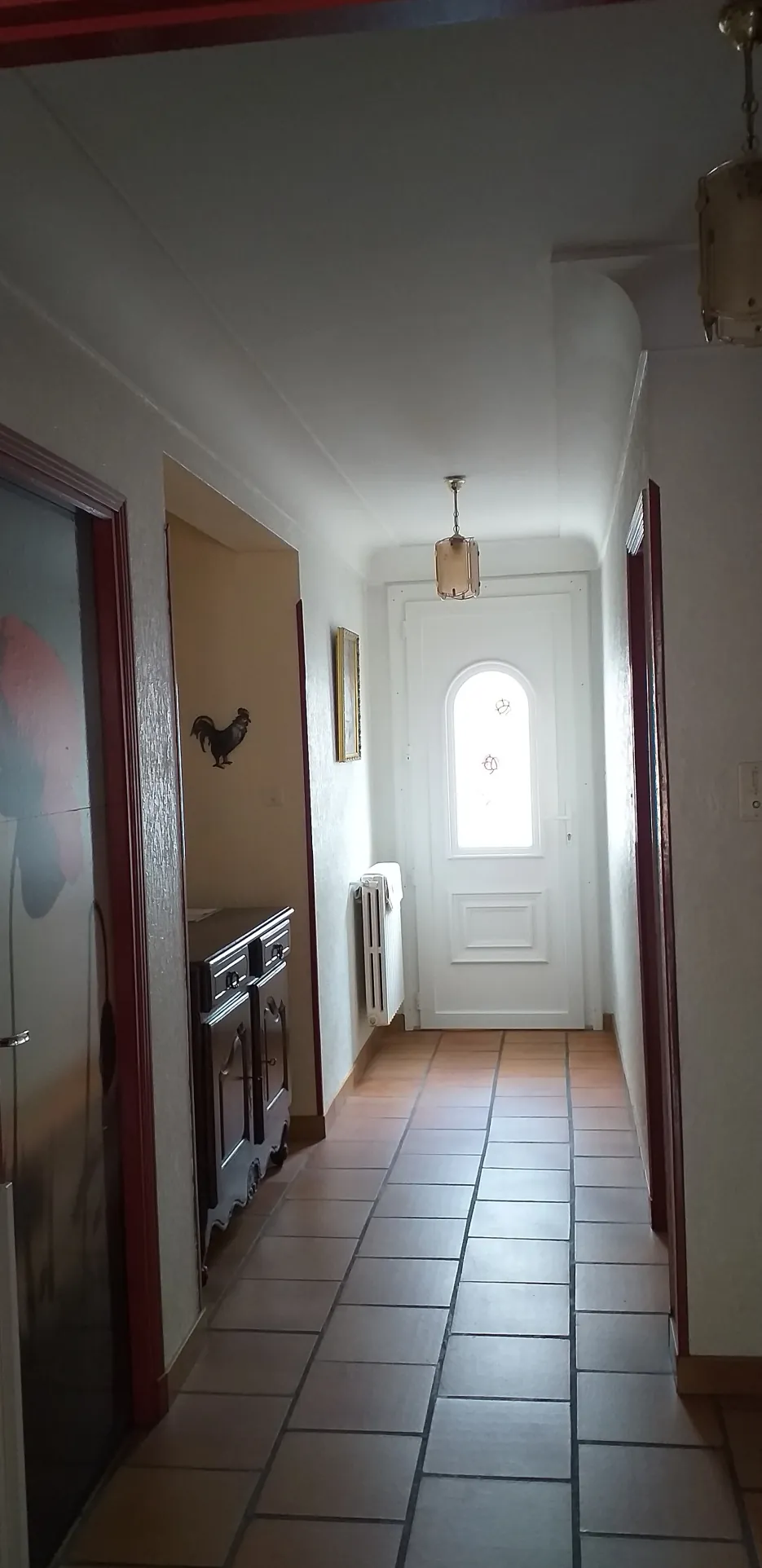 Maison familiale avec piscine, jardin, garage et dépendance à Moissac 