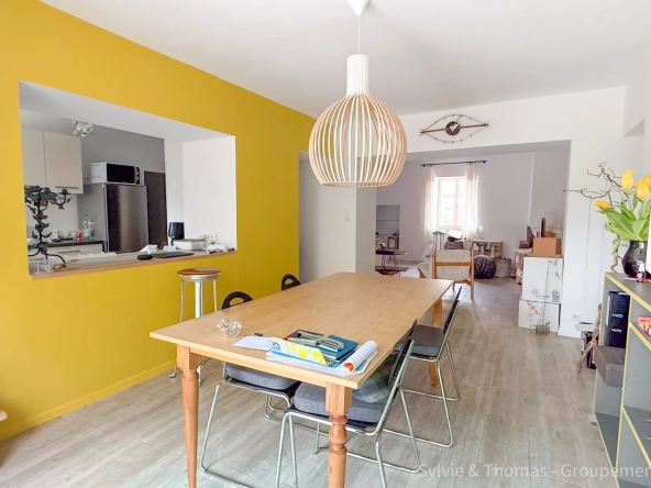 Charmante maison de village à Caderousse avec jardin à vendre 