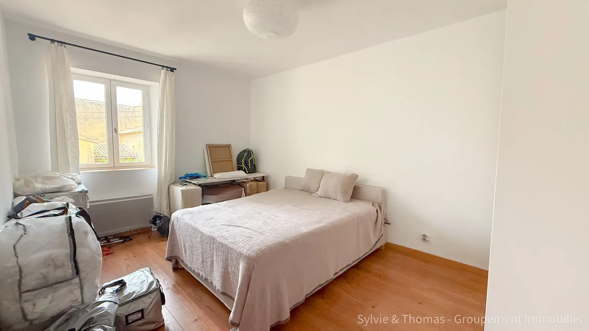 Maison de village à Caderousse avec jardin, 3 chambres, proche d’Orange et Avignon 