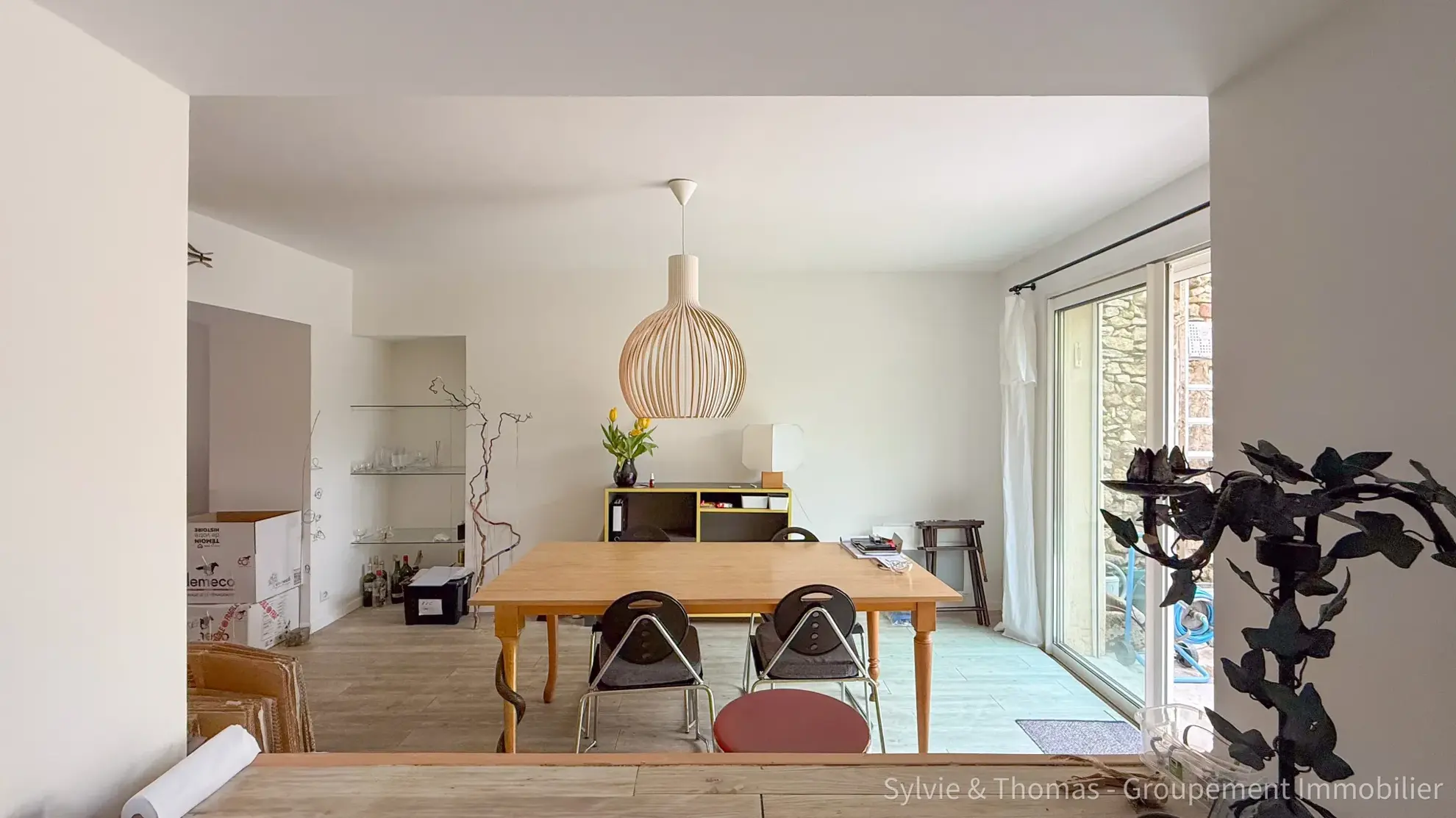 Maison de village à Caderousse avec jardin, 3 chambres, proche d’Orange et Avignon 