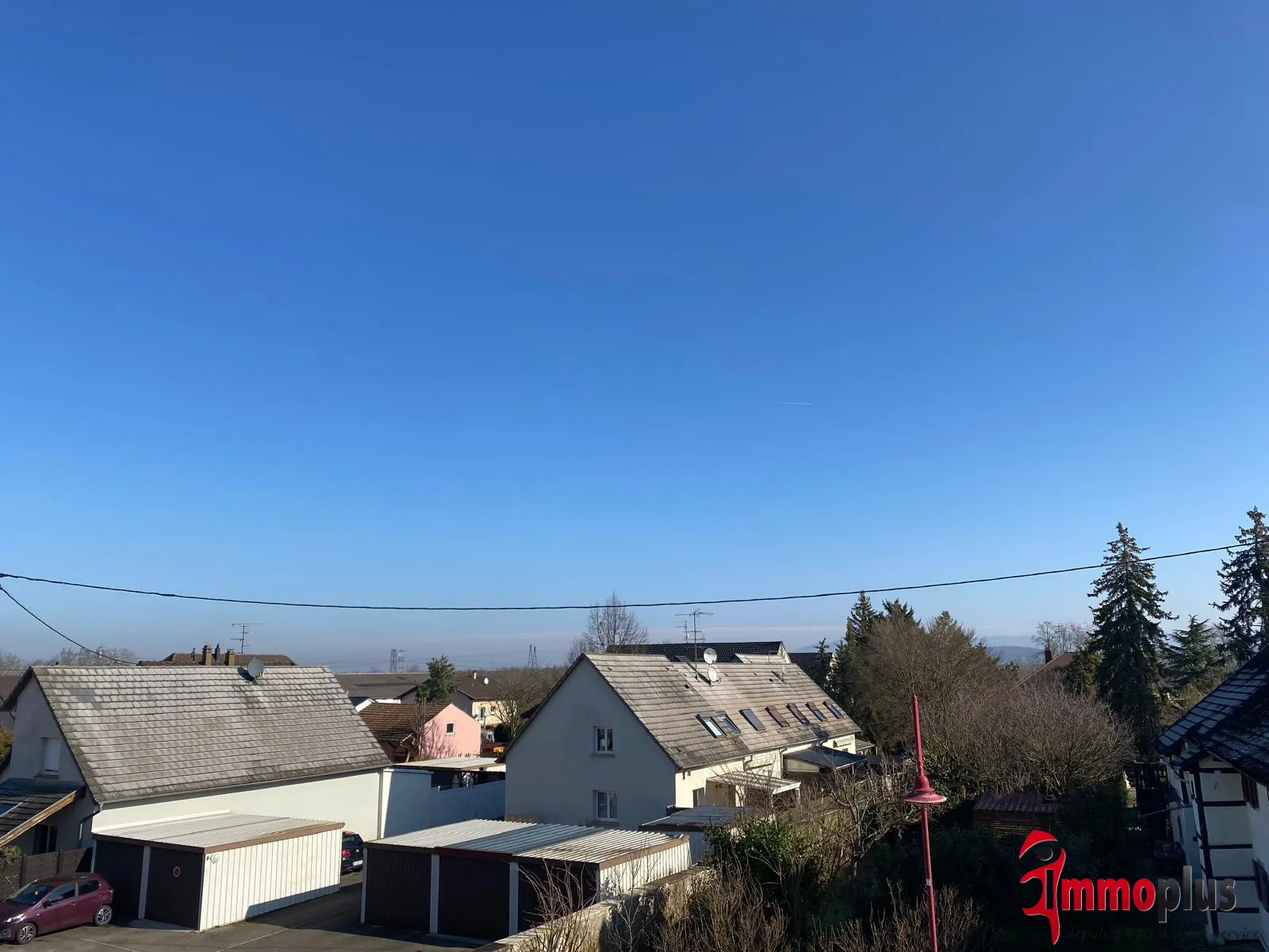 Appartement lumineux de 114m² avec terrasse et garage à Bartenheim 