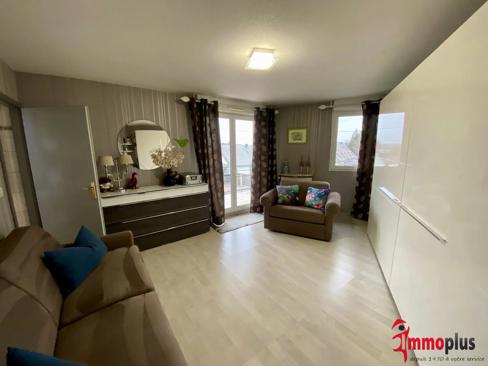 Appartement lumineux de 114m² avec terrasse et garage à Bartenheim 