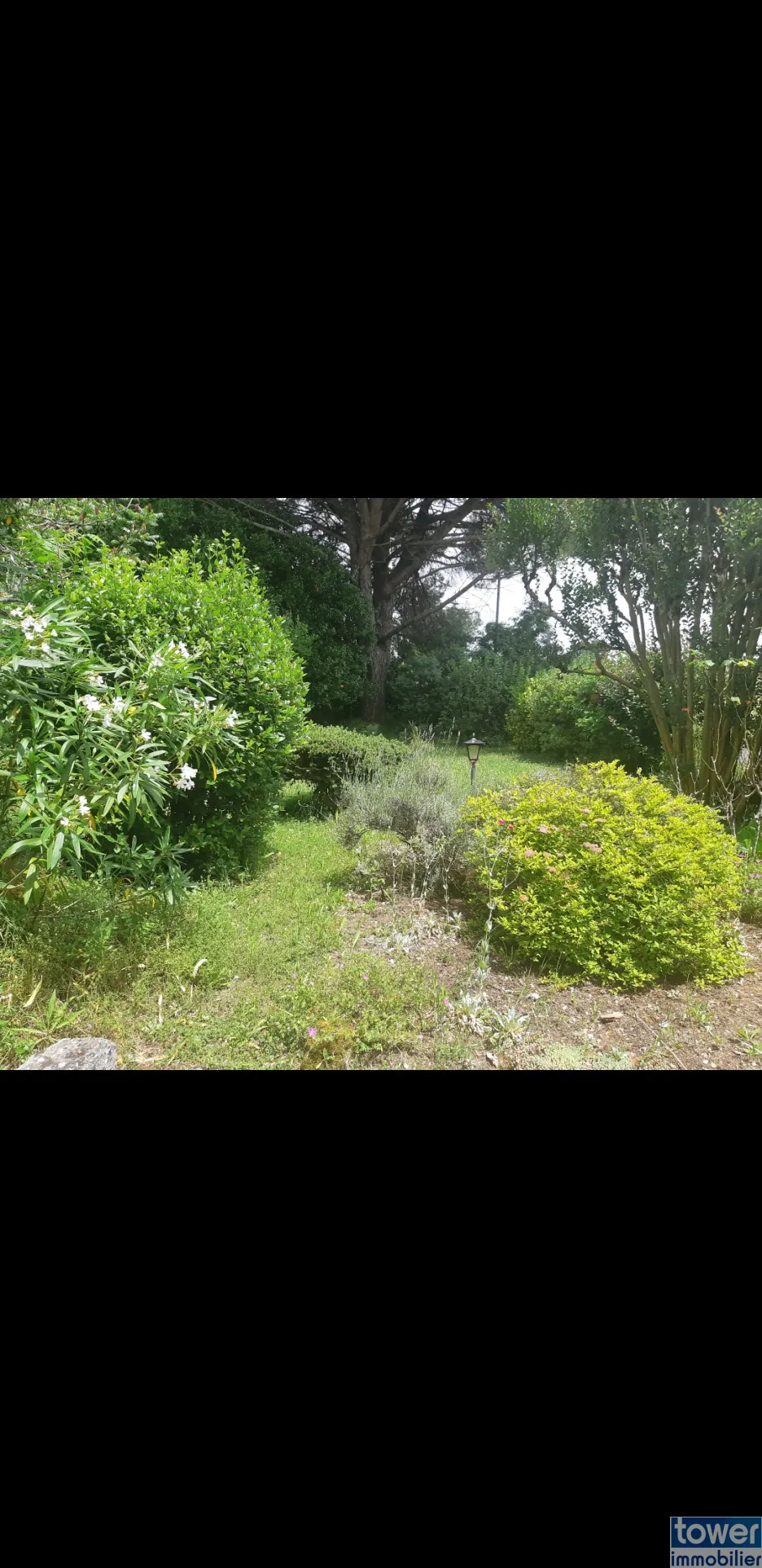 Maison à rénover de 115 m2 à Saint-Germain-du-Seudre proche Royan 