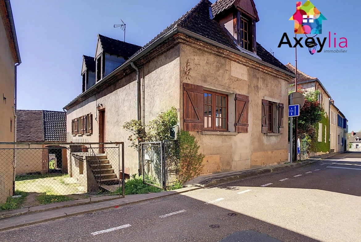 Maison de village à Saint-Agnan avec jardin et garage - 128 m² 