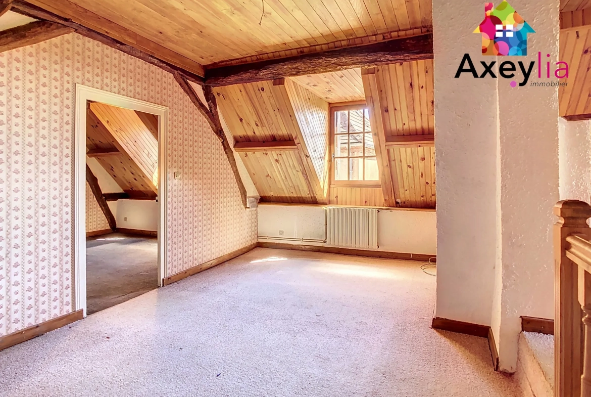 Maison de village à Saint-Agnan avec jardin et garage - 128 m² 