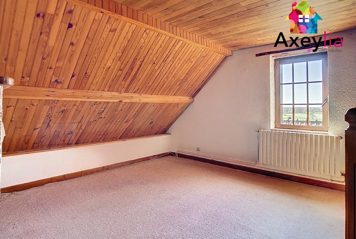 Maison de village à Saint-Agnan avec jardin et garage - 128 m² 