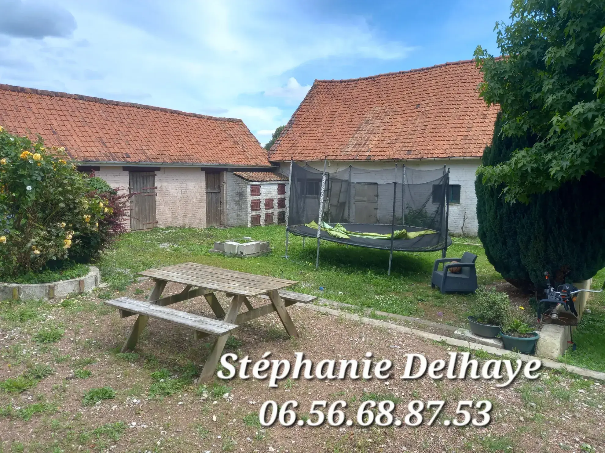 Maison spacieuse de 167 m² avec dépendances à Ergny, proximité Montreuil et Le Touquet 
