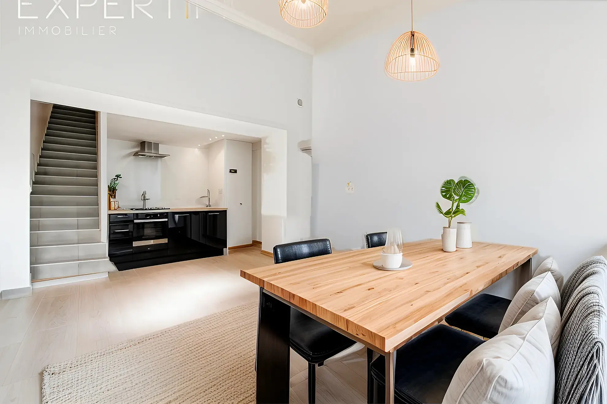Appartement 56 m² avec extérieur dans mas rénové à Lattes, proximité A9 
