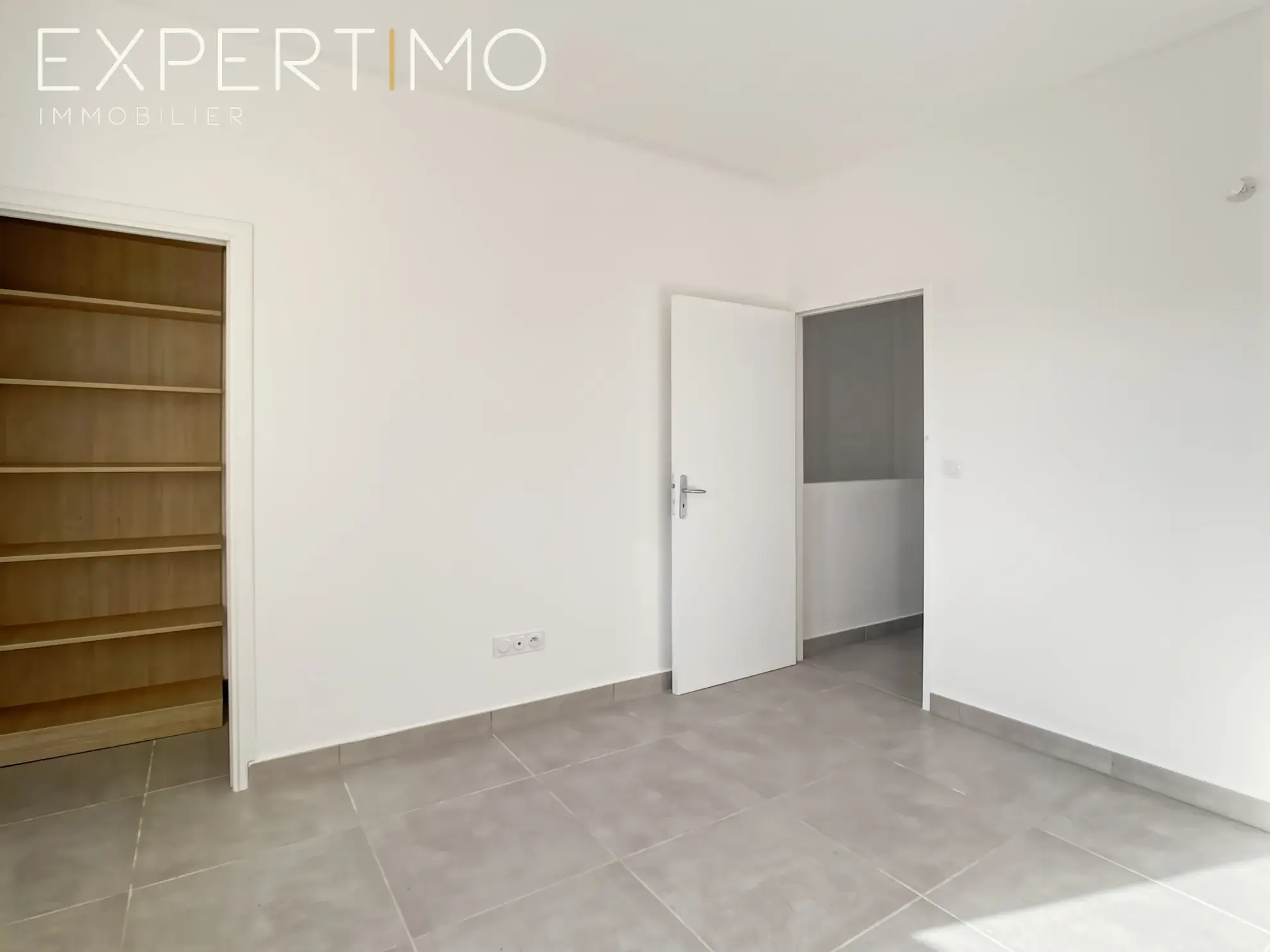 Appartement 56 m² avec extérieur dans mas rénové à Lattes, proximité A9 
