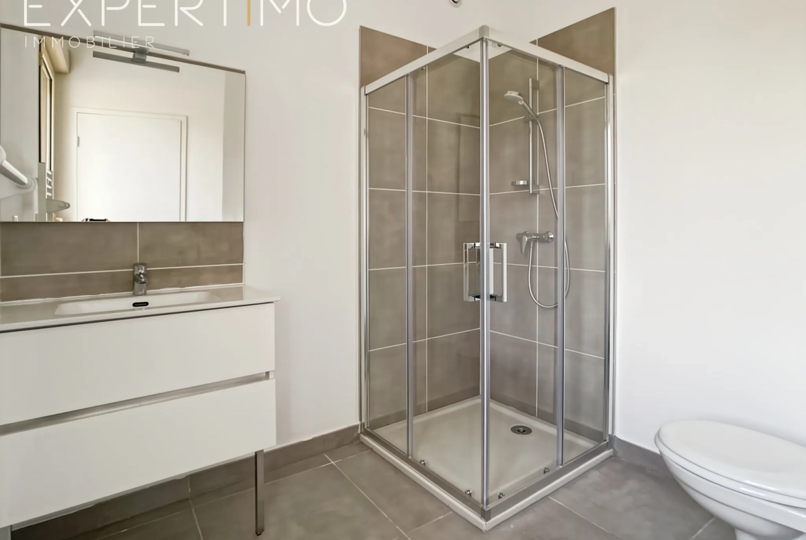 Appartement 56 m² avec extérieur dans mas rénové à Lattes, proximité A9 