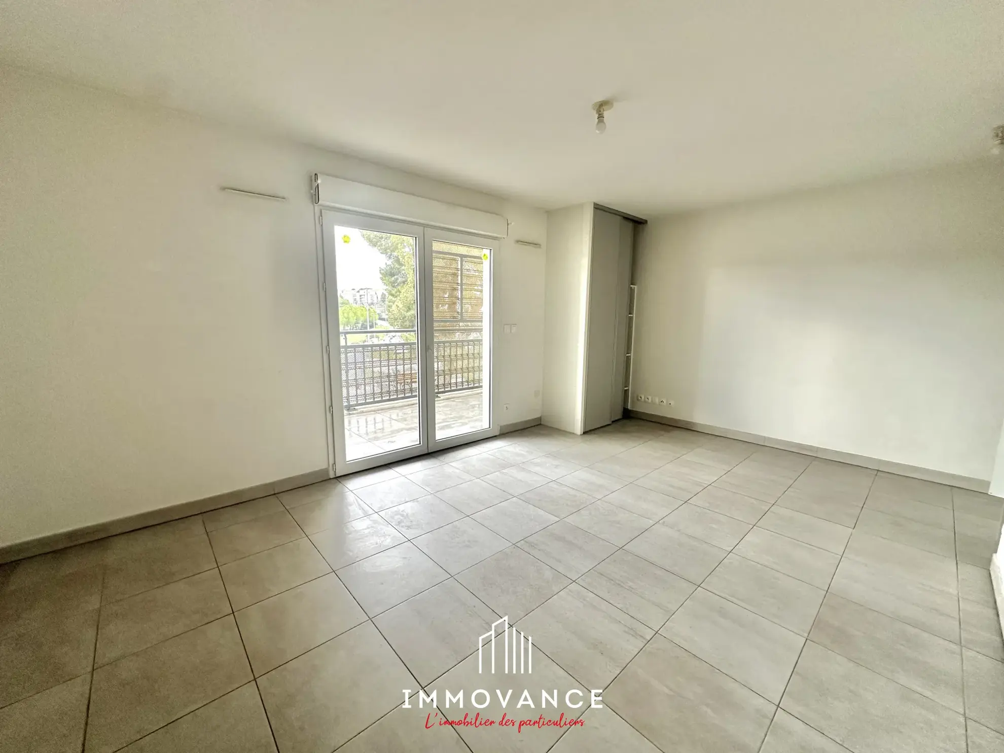 Achat d'un studio de 30 m2 avec terrasse à Montpellier, secteur Hôpitaux/Facultés 