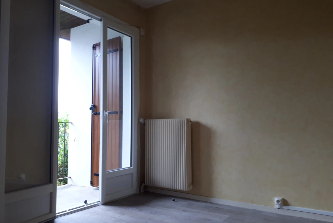 Maison lumineuse avec jardin et terrasse à Poitiers 