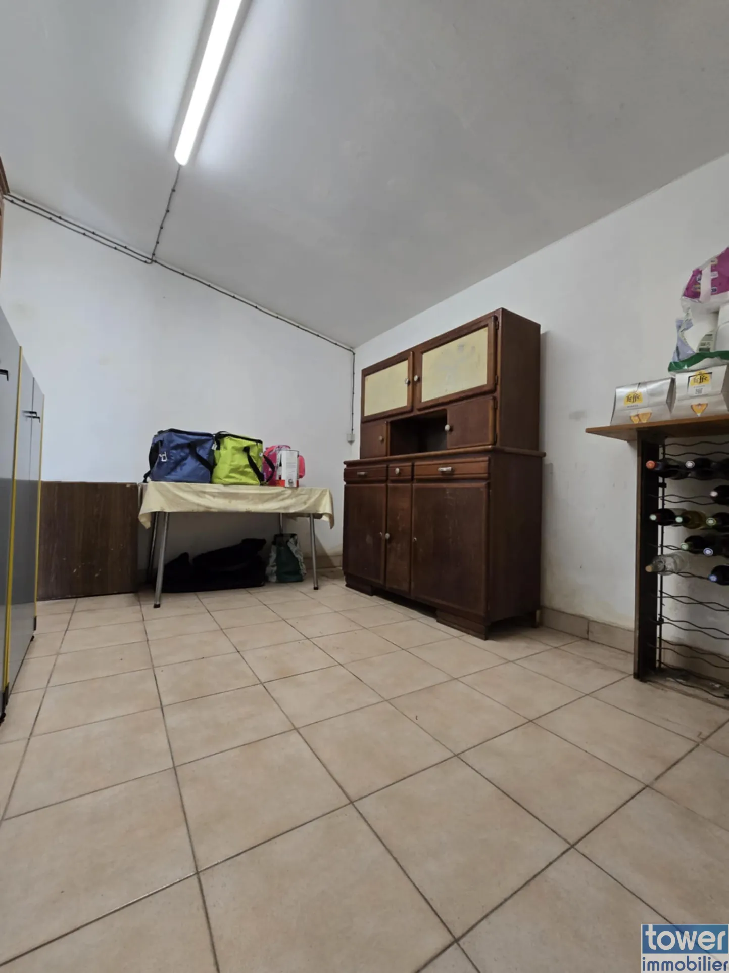 Maison de village à Guarbecque avec jardin, garage et dépendances - Opportunité rénovation 