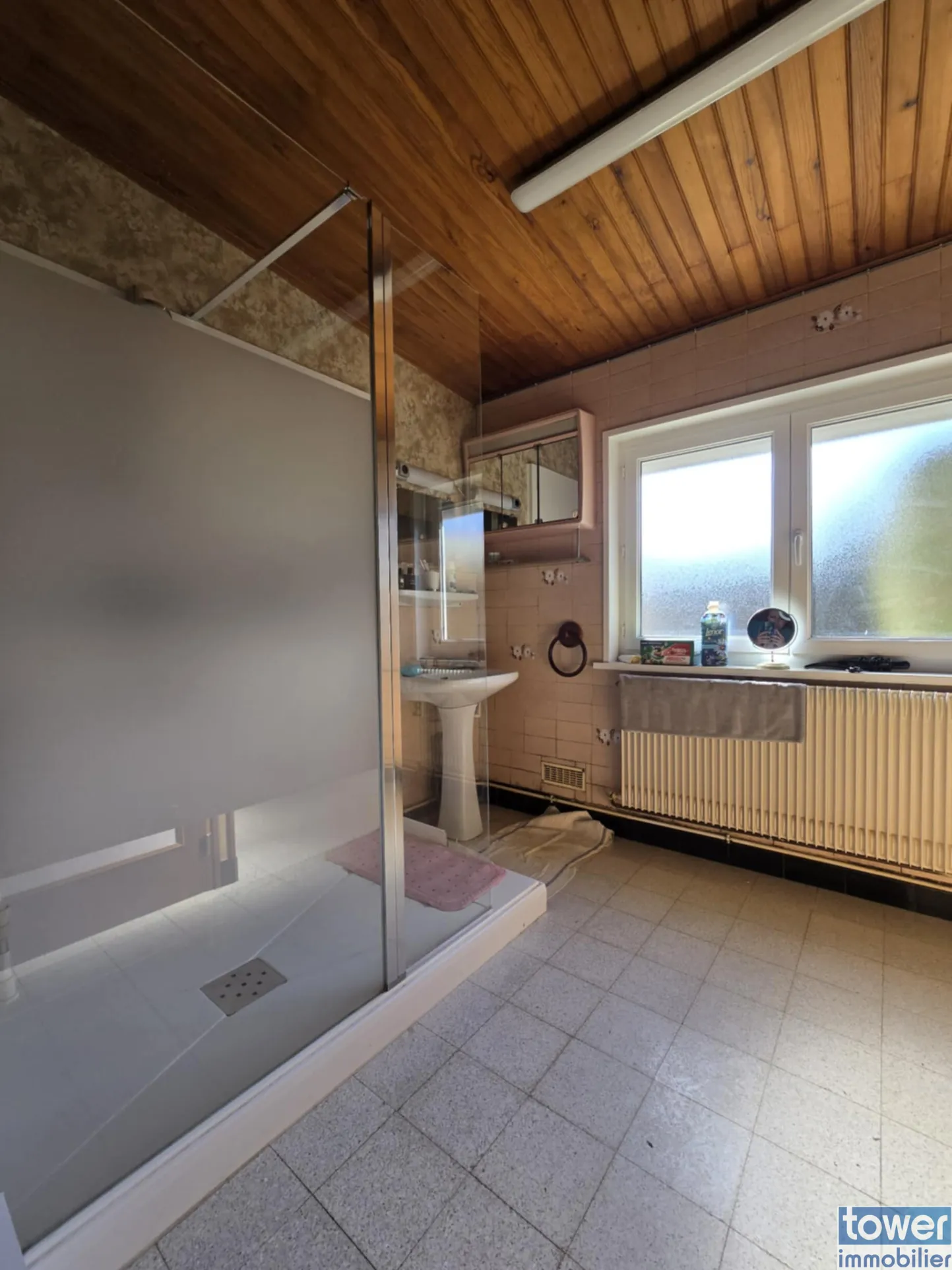 Maison de village à Guarbecque avec jardin, garage et dépendances - Opportunité rénovation 