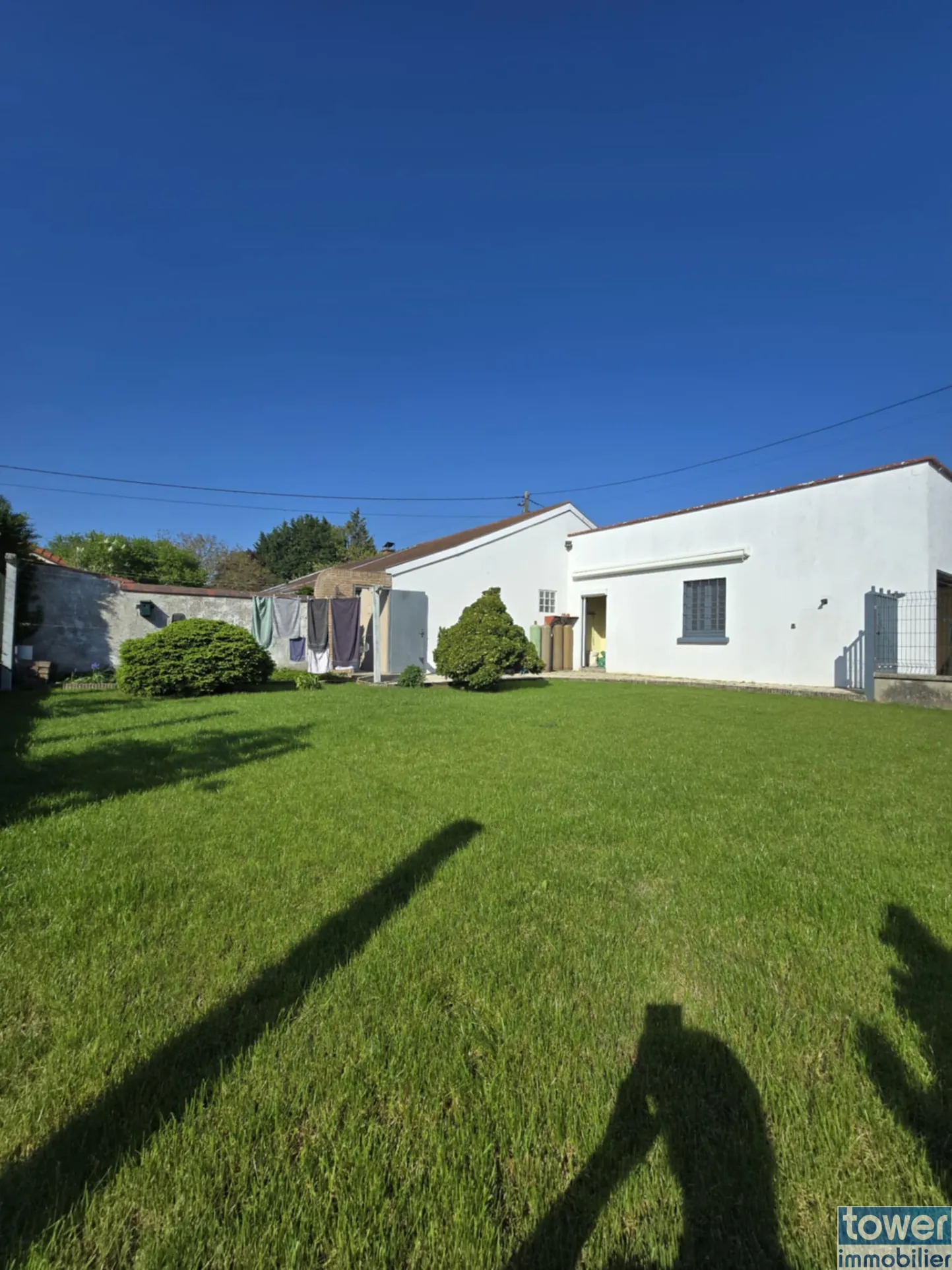 Maison de village à Guarbecque avec jardin, garage et dépendances - Opportunité rénovation 