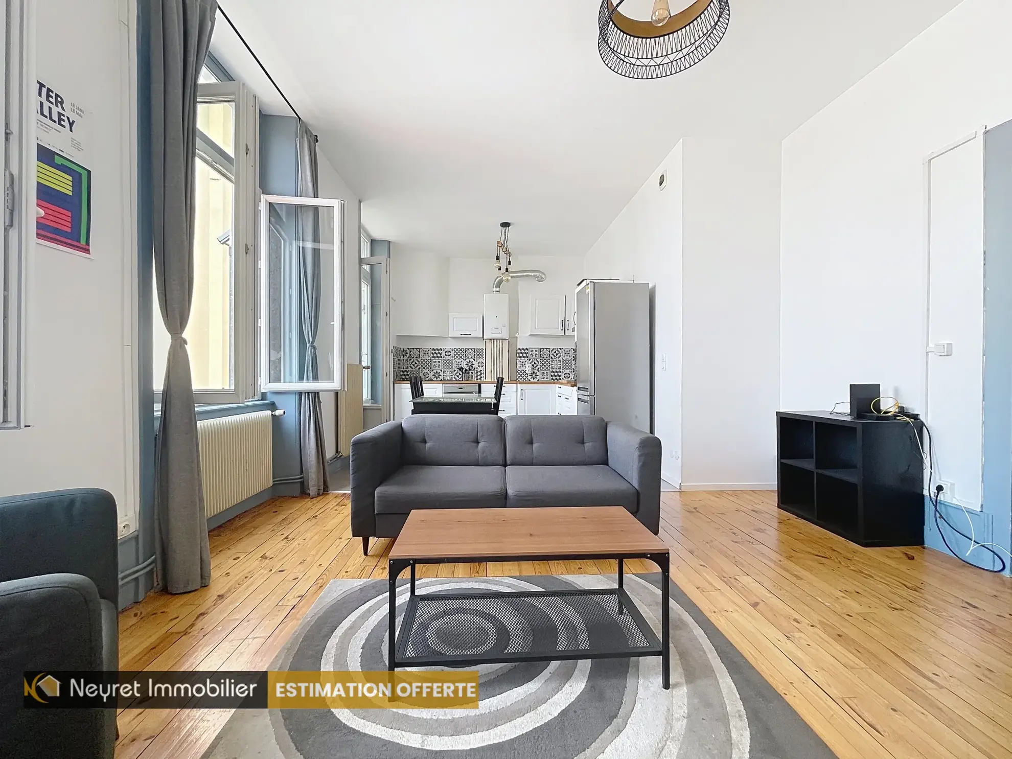 Appartement spacieux T6 proche du centre-ville de Saint-Étienne 