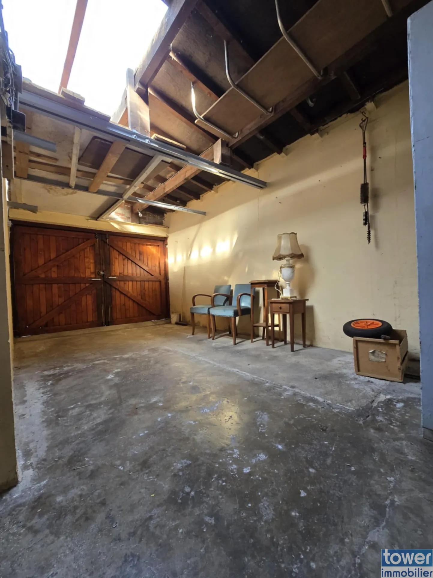 Maison de village à Guarbecque avec jardin, garage et dépendances - Opportunité rénovation 
