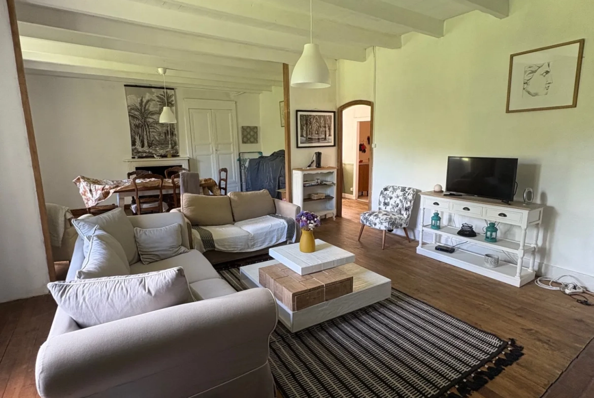 Charmante maison en pierre avec grand terrain dans le Lot (46) 