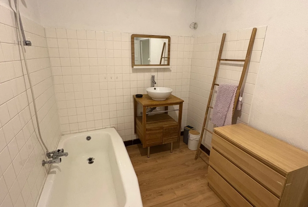 Charmante maison en pierre avec grand terrain dans le Lot (46) 