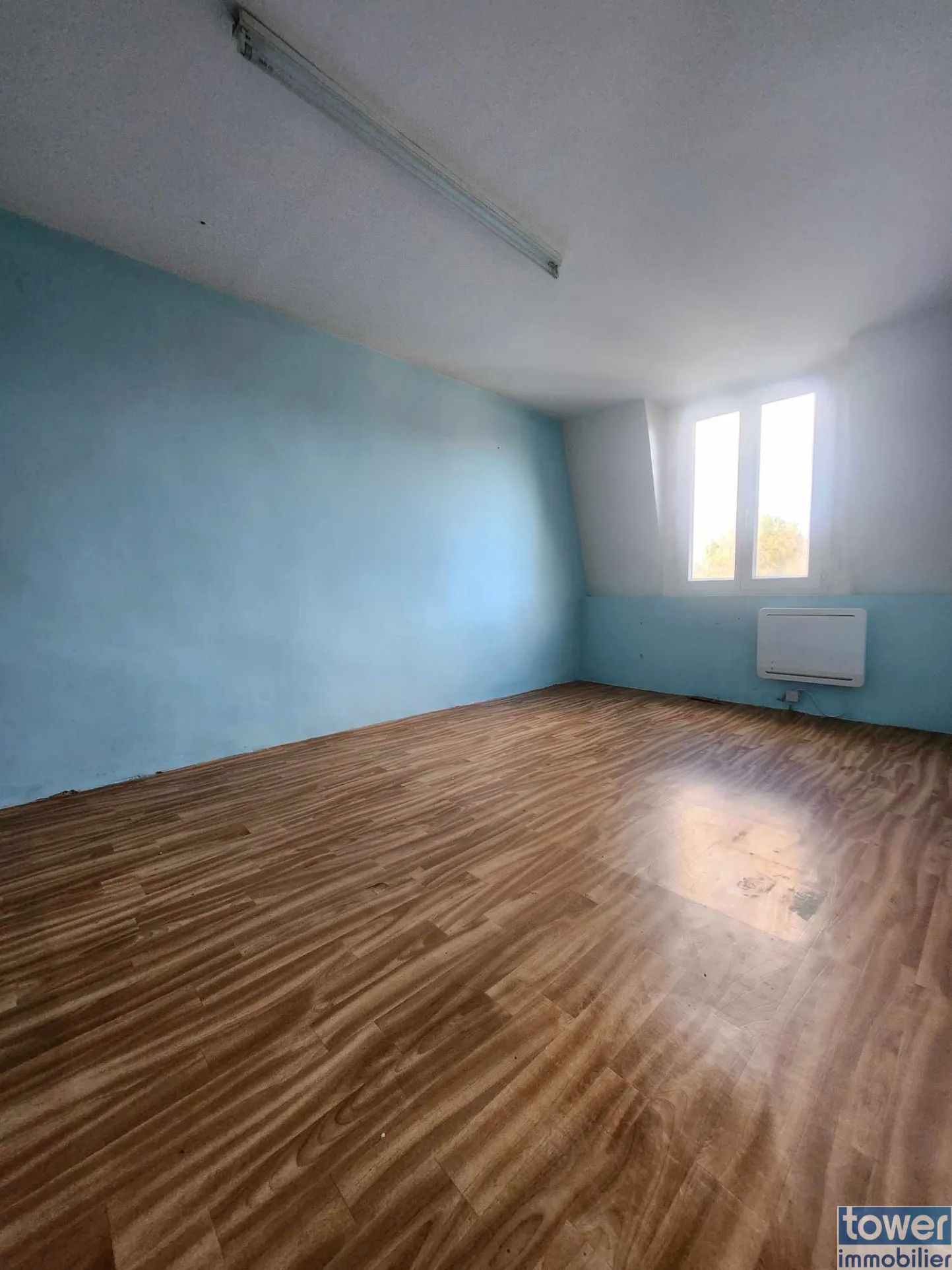 Maison à Auchel de 85 m² avec cour, idéale pour investissement ou première acquisition 
