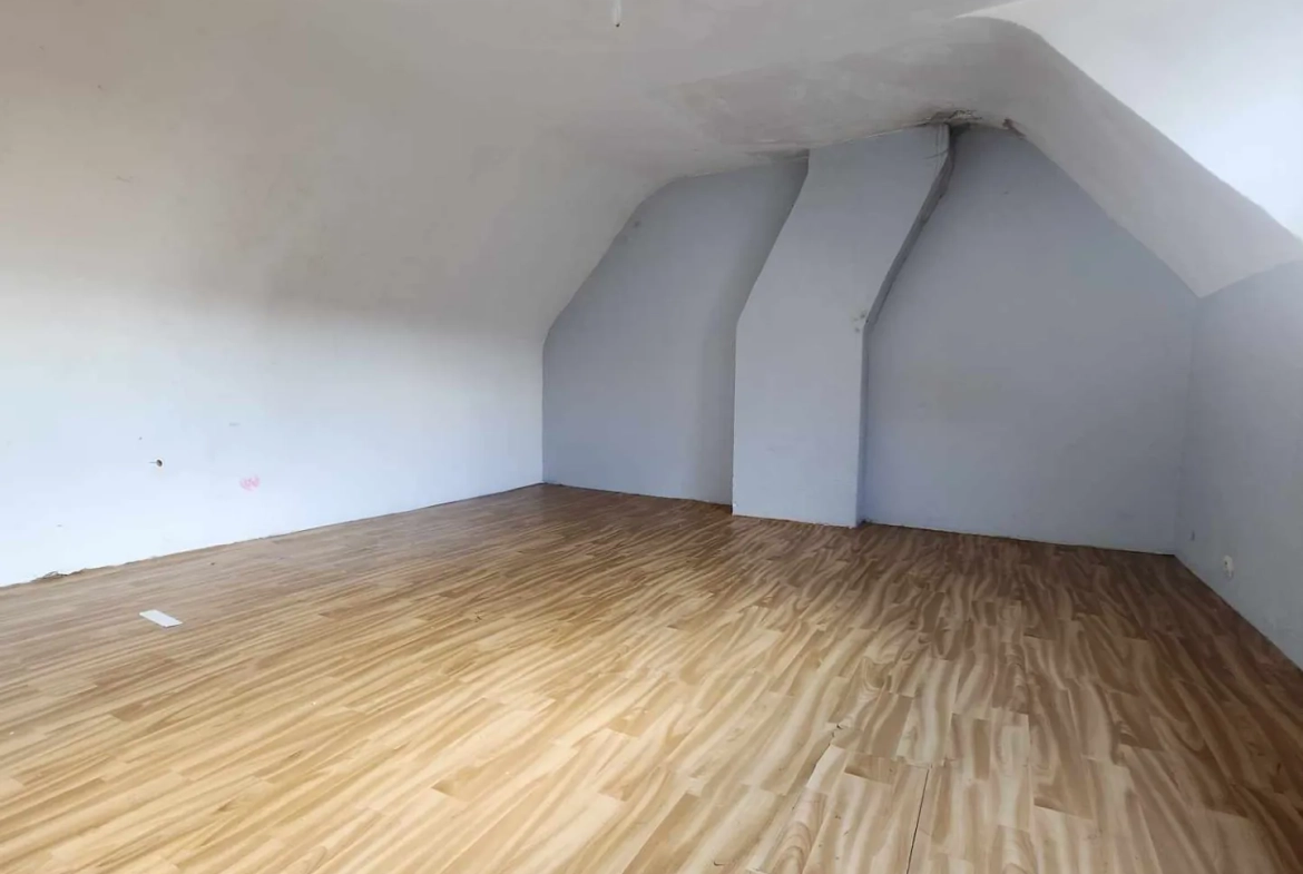 Maison à Auchel de 85 m² avec cour, idéale pour investissement ou première acquisition 