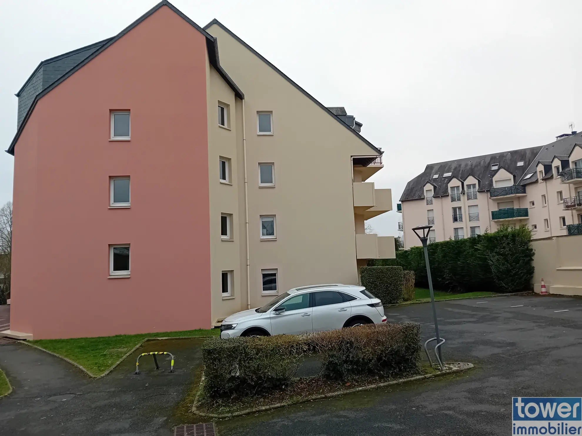 Appartement T2 à Caen Centre avec garage et balcon - Investissement idéal 