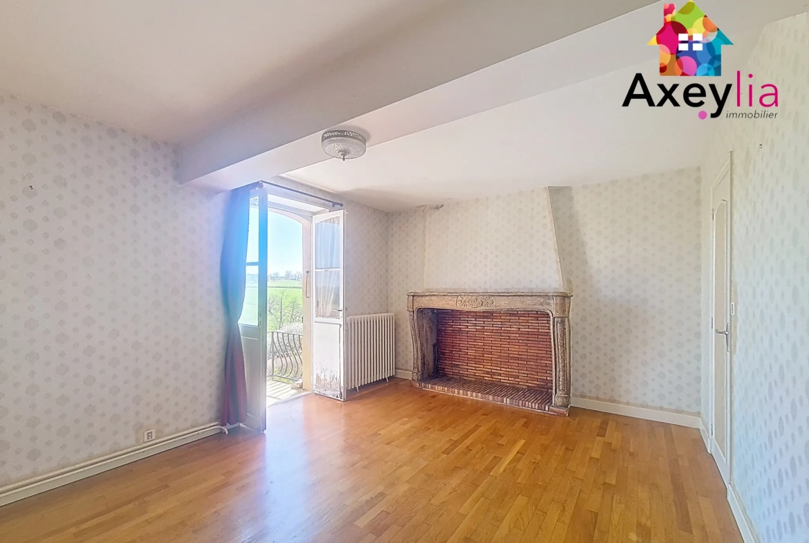 Maison à vendre à Melay (71) avec 3 chambres, garage et cour 