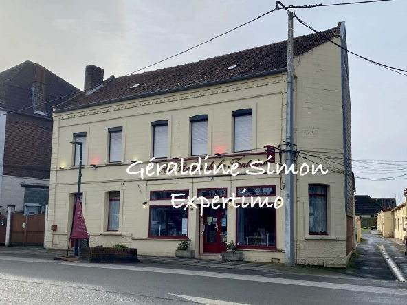 Immeuble de rapport à Nœux-les-Mines avec potentiel commercial et résidentiel