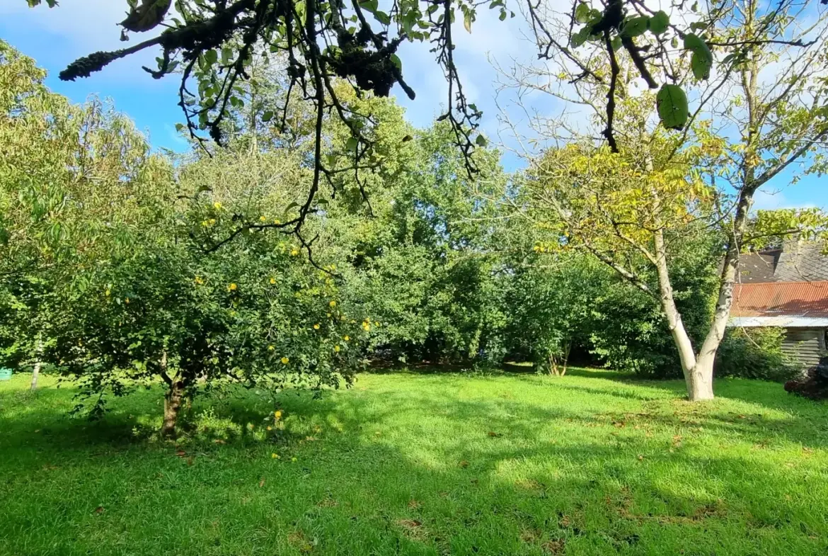 Magnifique longère de 5 pièces avec gîte indépendant à Ménéac, près de Rennes 