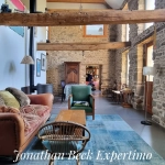 Magnifique longère de 5 pièces avec gîte indépendant à Ménéac, près de Rennes
